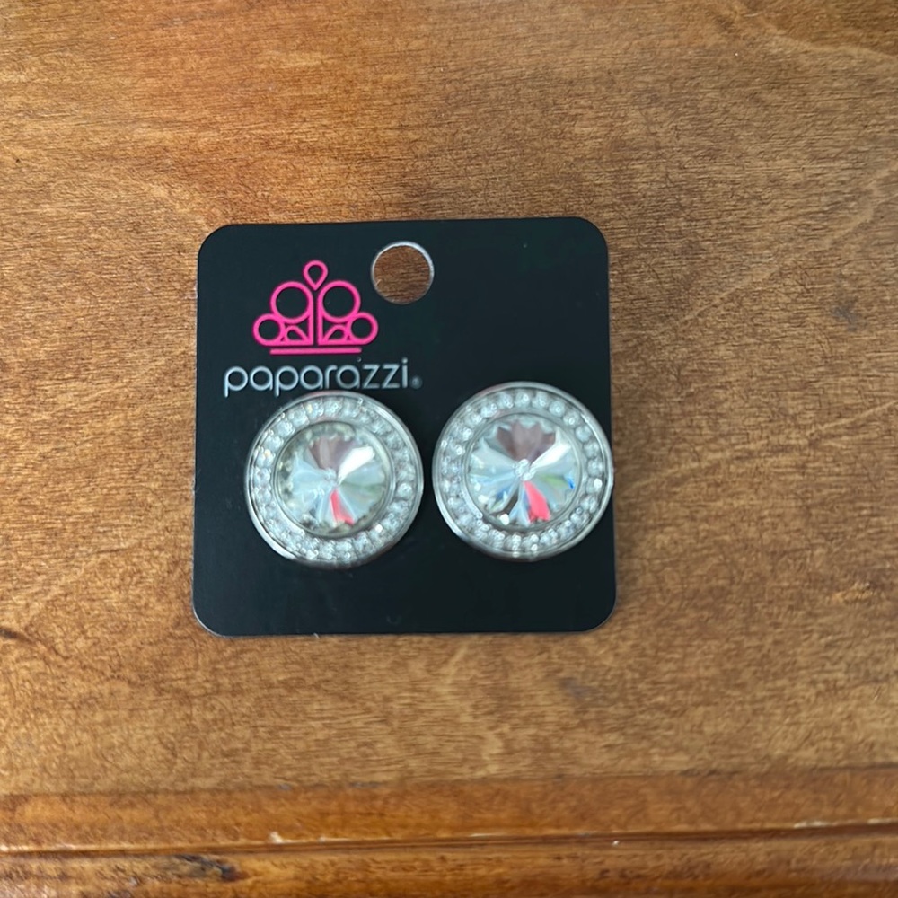 Paparazzi earrings
